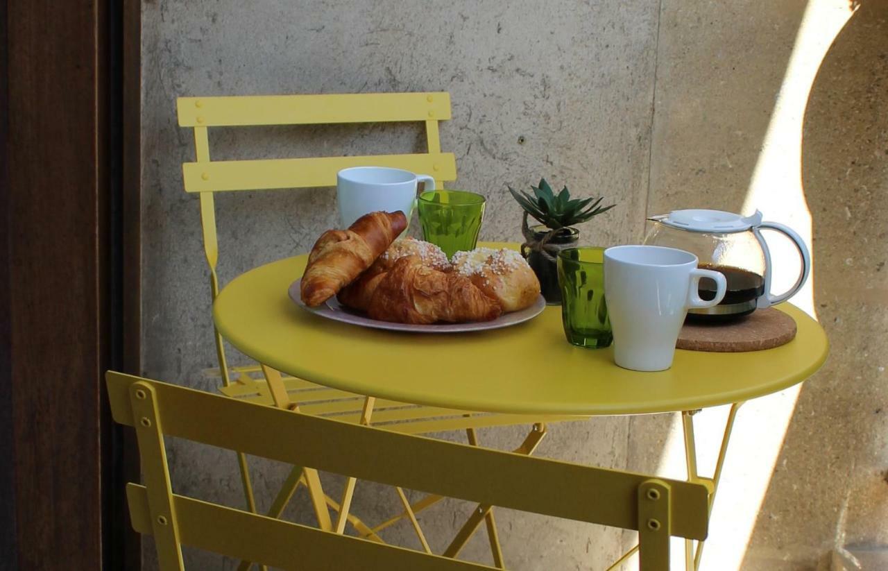 Aix Homes Apartment *